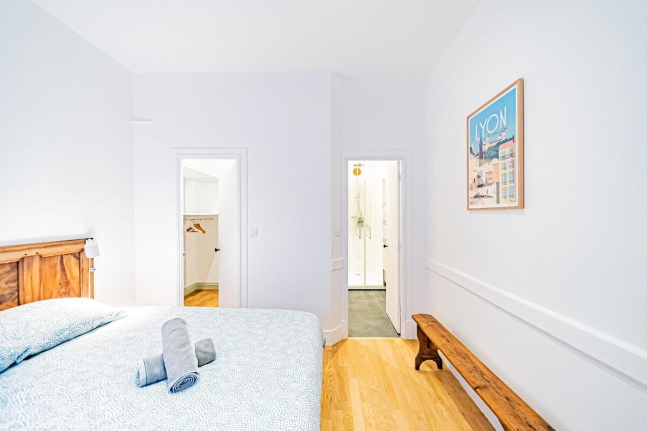 Aapartment With Character Parquet Flooring Fireplace - Charpennes Villeurbanne Buitenkant foto